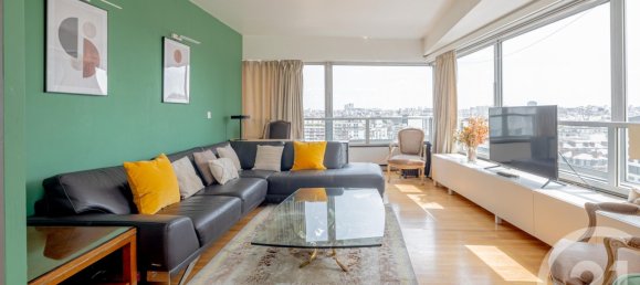 3 bedrooms Apartment in Paris, France No. 338846 6
