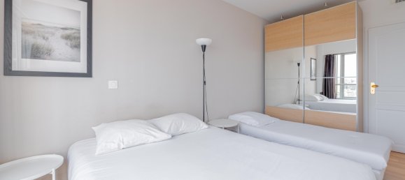 3 bedrooms Apartment in Paris, France No. 338846 12