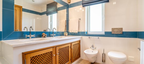 4 bedrooms Villa in Lagoa, Portugal No. 111070 28