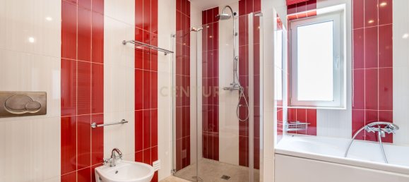 4 bedrooms Villa in Lagoa, Portugal No. 111070 21