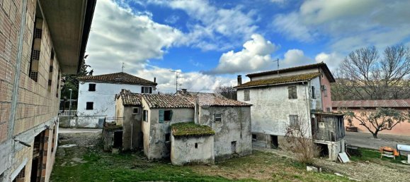 8غرفة منزل في San Giovanni in Marignano, Italy رقم 152480 7