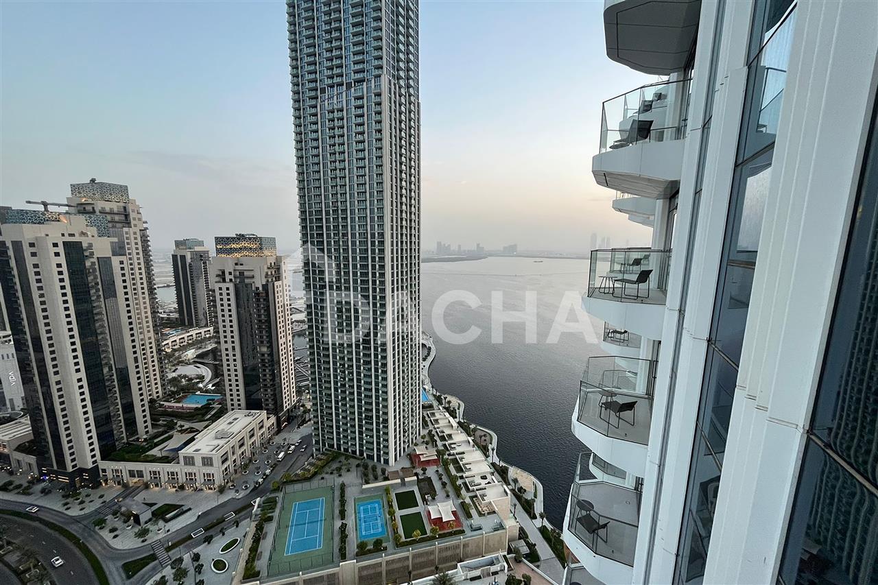 Apartamento T2 em Dubai, UAE N.º 27813