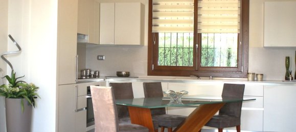 4 bedrooms Duplex in Cernusco sul Naviglio, Italy No. 364235 3