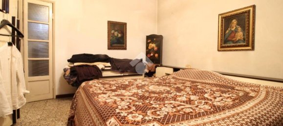 Вилла с 4 спальнями в Павия, Италия № 60325 22