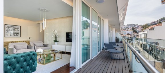 4 bedrooms Building in Funchal, Portugal No. 161641 2