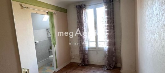 3 bedrooms House in Sens, France No. 194179 15