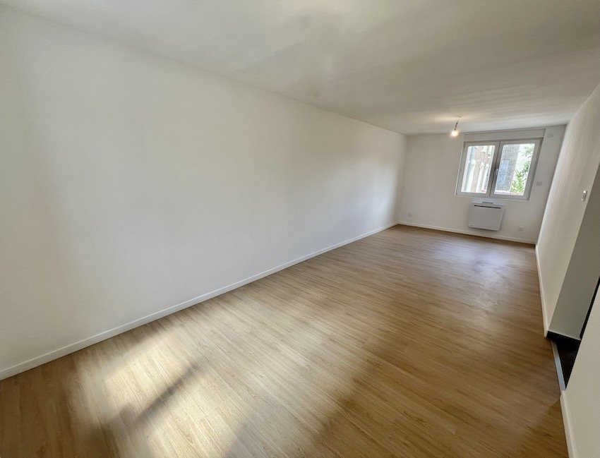 1 bedroom Apartment in Hussigny-Godbrange, France No. 292766