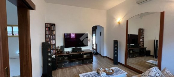 5-salle Villa à Gonzaga, Italy No. 9443 6