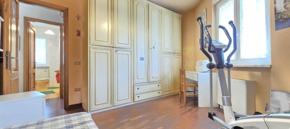 11 rooms House in Camaiore, Italy No. 39283 16