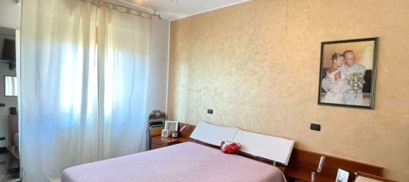 3-salle Appartement à Albisola Superiore, Italy No. 104534 17