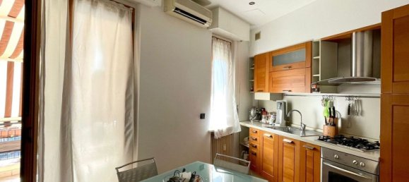 3-salle Appartement à Albisola Superiore, Italy No. 104534 4