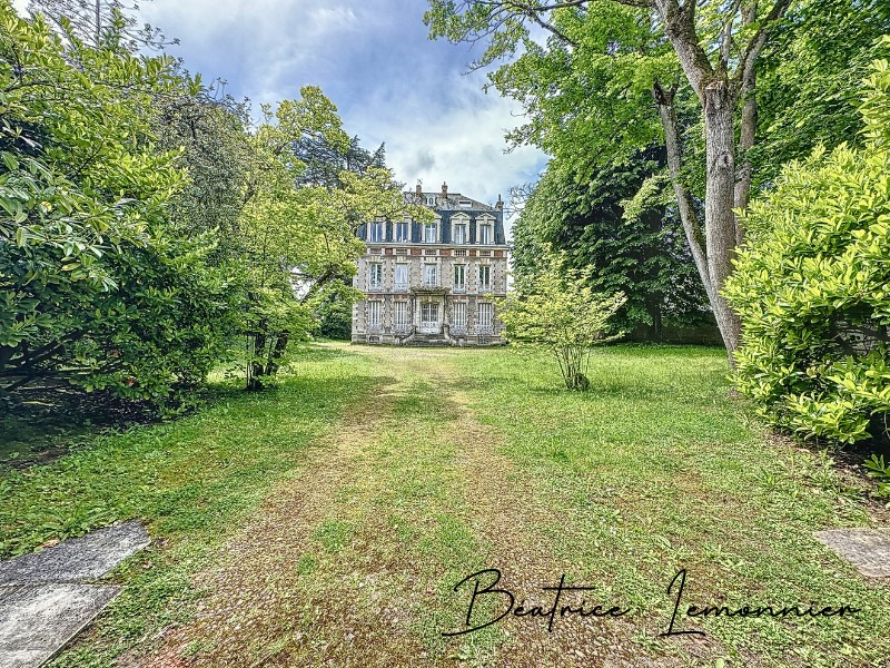 3 bedrooms Apartment in Pithiviers, France No. 59378