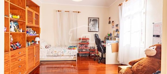 5 bedrooms Villa in Funchal, Portugal No. 104421 18