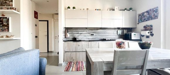 2 bedrooms Apartment in Massa, Italy No. 119226 9