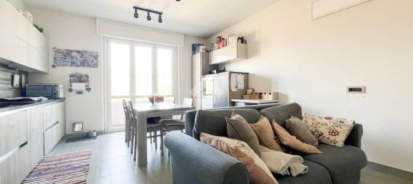 2 bedrooms Apartment in Massa, Italy No. 119226 2
