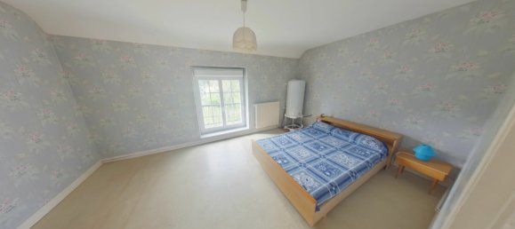 5 bedrooms House in Huismes, France No. 215123 8