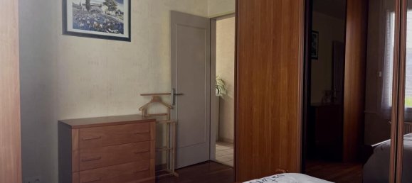 Casa de 5 dormitorios en Pontault-Combault, France No. 325454 9