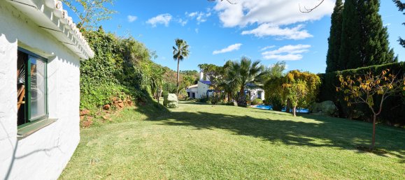 2 bedrooms Finca in Estepona, Spain No. 616 13