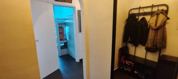 2 rooms Apartment in Massa di Somma, Italy No. 25638 37