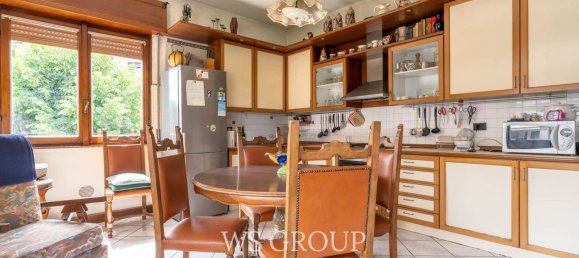 Apartamento de 3 dormitorios en Monza, Italy No. 364328 19