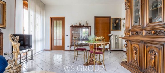 Apartamento de 3 dormitorios en Monza, Italy No. 364328 27