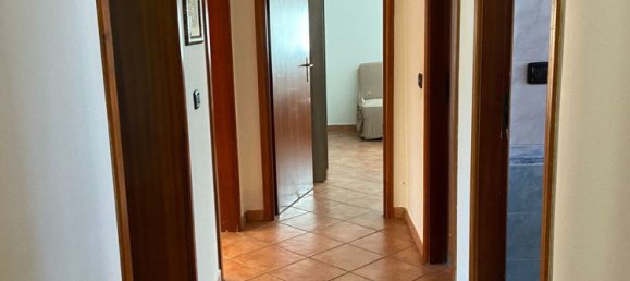 Apartamento T5 em Sassuolo, Italy N.º 336768 10