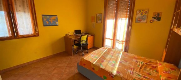 Apartamento T5 em Sassuolo, Italy N.º 336768 13