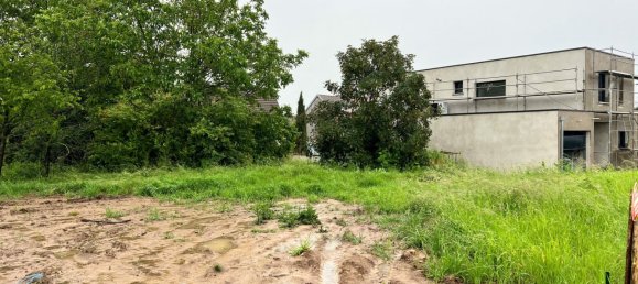  Land in Oberschaeffolsheim, France No. 64937 2