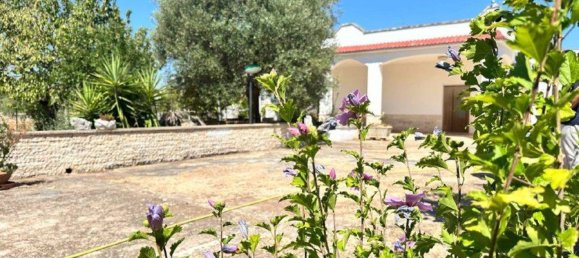 3-salle Villa à Martina Franca, Italy No. 269731 8