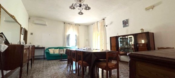 3-salle Villa à Martina Franca, Italy No. 269731 19