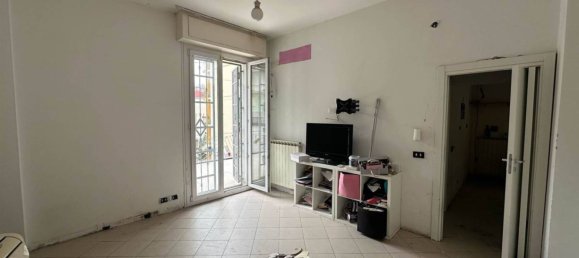 Квартира с 2 спальнями в Специя, Италия № 219026 3