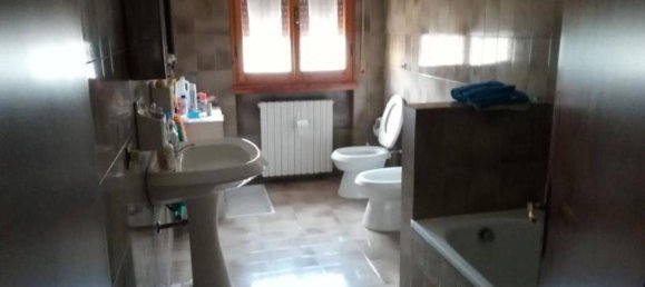 Villa de 7 habitaciónes en San Costanzo, Italy No. 128869 7