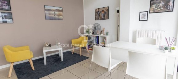 4 rooms Commercial property in Turin, Italy No. 311446 10