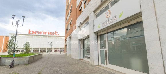 4 rooms Commercial property in Turin, Italy No. 311446 28