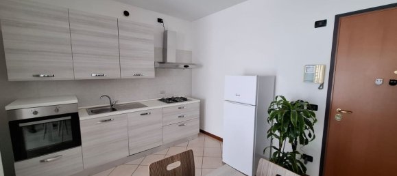 2 bedrooms Apartment in Preganziol, Italy No. 381672 2