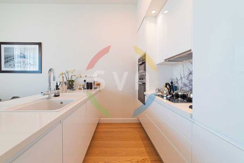 Пентхаус с 2 спальнями в Лимассол, Кипр № 21230