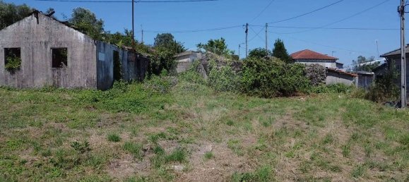 3 bedrooms House in Santo Emiliao, Portugal No. 37712 3