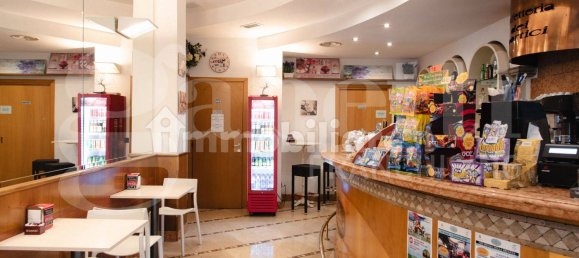 1 room Commercial property in Cesano Maderno, Italy No. 66779 2