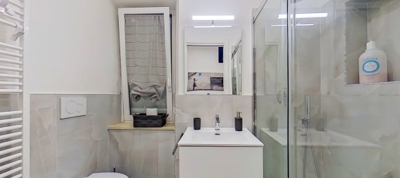 2 rooms Apartment in Rome, Italy No. 31171 18