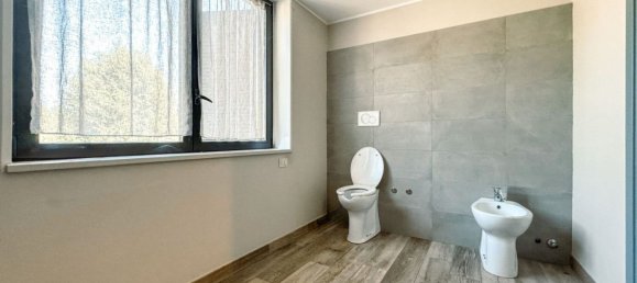 7 bedrooms House in Fontaneto d'Agogna, Italy No. 377472 11