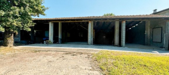 7 bedrooms House in Fontaneto d'Agogna, Italy No. 377472 17