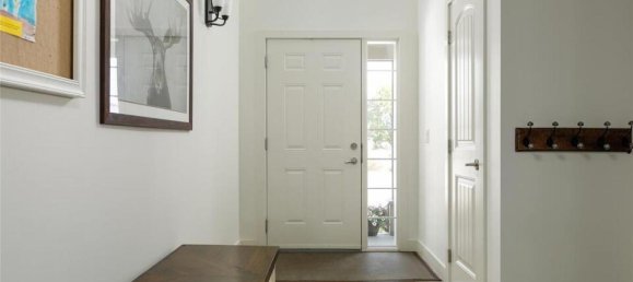 4 bedrooms House in British Columbia, Canada No. 1148 4