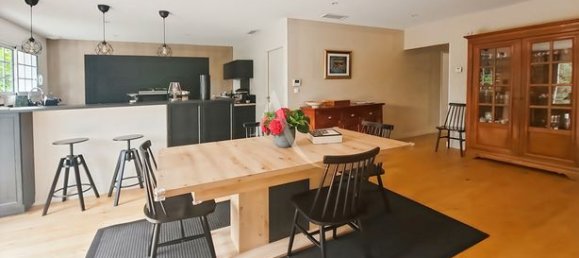 Дом с 3 спальнями в Шаллан, Франция № 290351 8