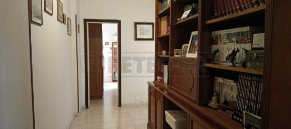 5-salle Appartement à Ladispoli, Italy No. 110397 6