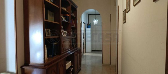 5-salle Appartement à Ladispoli, Italy No. 110397 11