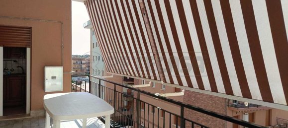 5-salle Appartement à Ladispoli, Italy No. 110397 12