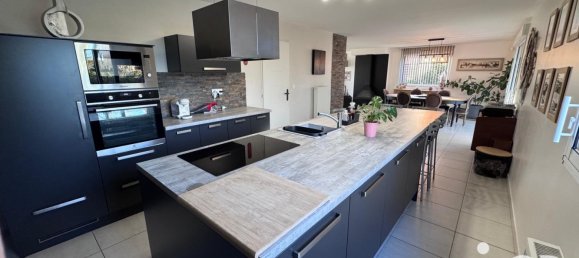 Casa de 4 dormitorios en Labourse, France No. 42985 2