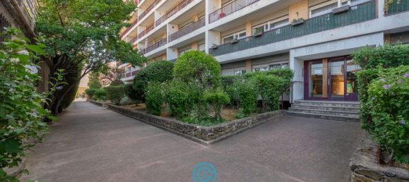 2 bedrooms Apartment in Marseille, France No. 314029 2