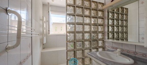 2 bedrooms Apartment in Marseille, France No. 314029 6