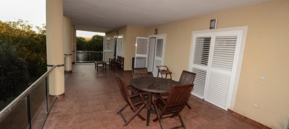 Villa de 5 dormitorios en Cádiz, Spain No. 140398 21